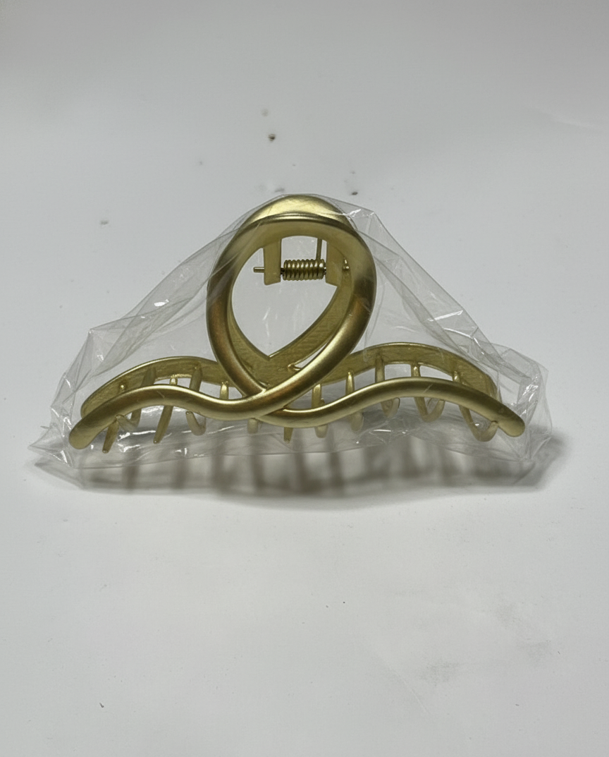 Large Matte Gold Metal Claw Clip for Women | Modern Intertwined Design Hair Jaw Clip