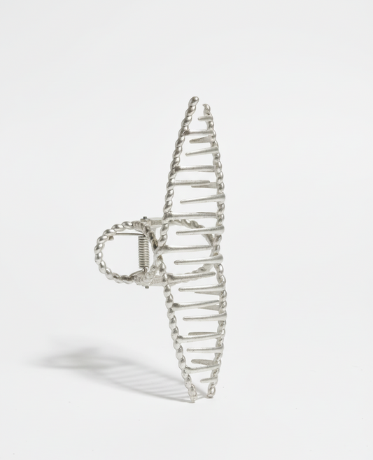 Large Silver Tone Twisted Metal Claw Clip | Open Design Jaw Clip for Thick Hair